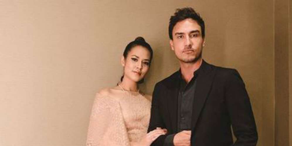 Raisa Tutupi Perut, Tangan Hamish Bikin Salah Fokus