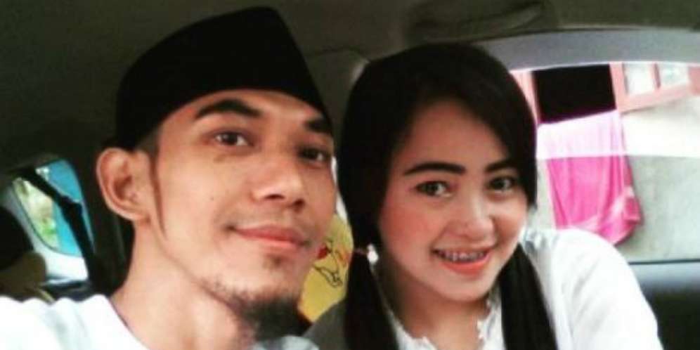 Lihat Gaya Mpok Alpa Dicuekin Rina