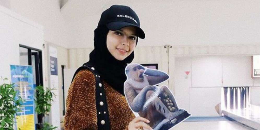 Keseruan Vivi Zubedi Berkeliling Kalsel Demi Rancangan Terbaru