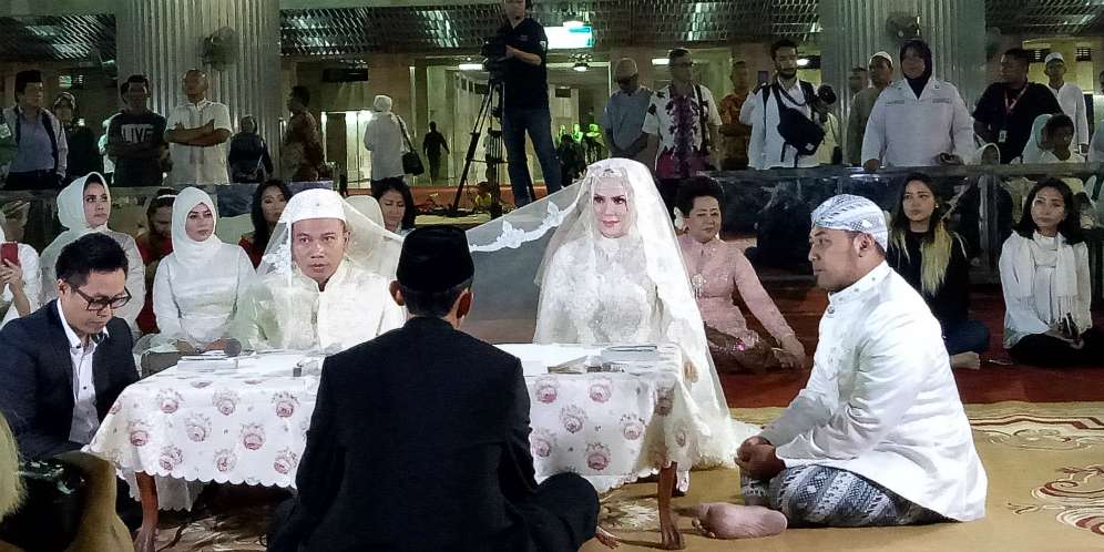 Vicky Prasetyo Utang Mahar ke Angel Lelga?