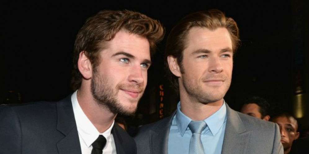 15 Orang Terkenal yang Ternyata Saudaranya Selebriti Hollywood