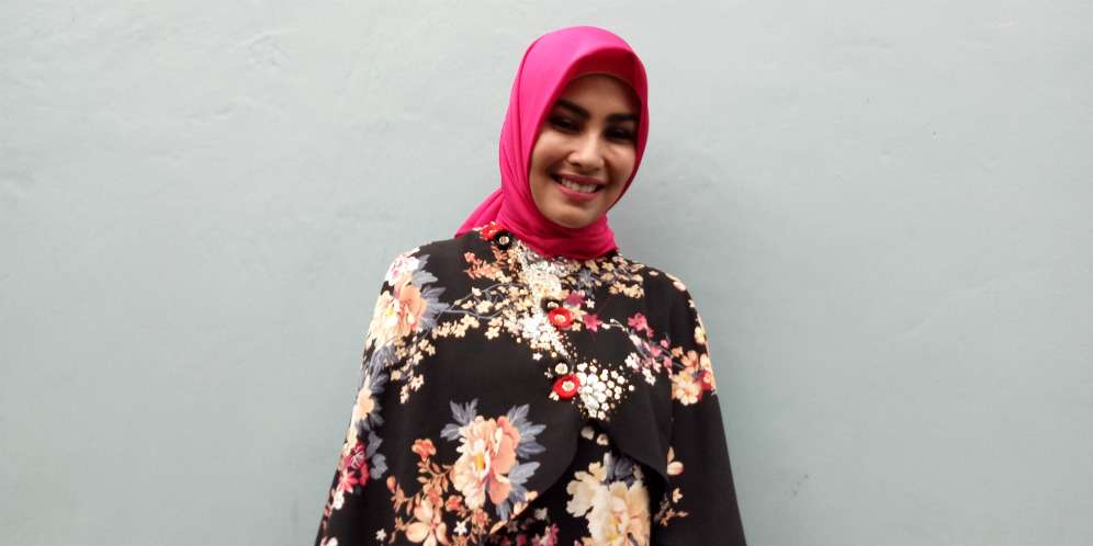 Ingat Kematian Buat Kartika Putri Mantap Berhijab