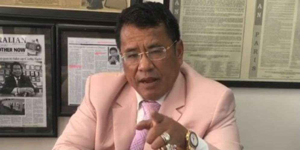 Komentar Menohok Hotman Paris Soal Istri Siram Uang ke Pelakor