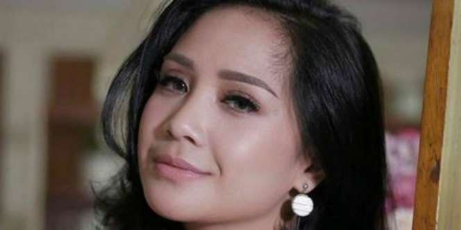 Pemotretan Raffi-Nagita Panen Cibiran, Lihat Fotonya!