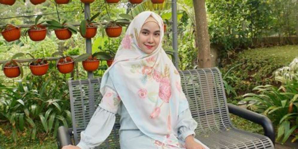 Anisa Eks Cherrybelle Balik Jadi Penyanyi