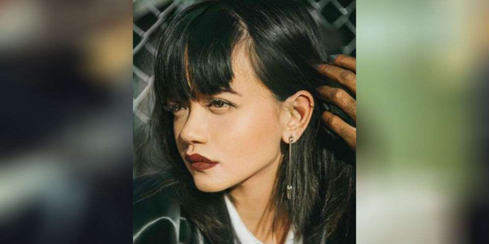 Lidahnya Terpotong