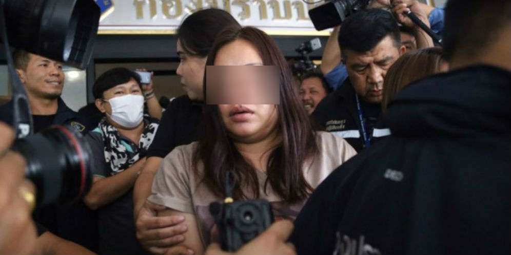 Menangis Saat Diperiksa