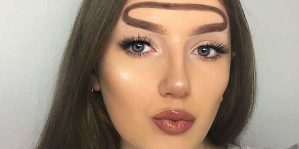 Halo Brows, Tren Alis Melingkar yang Bikin Heboh
