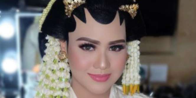 Riasan Akad Dipuji, Warganet Soroti Perut Mytha 'Mamamia'