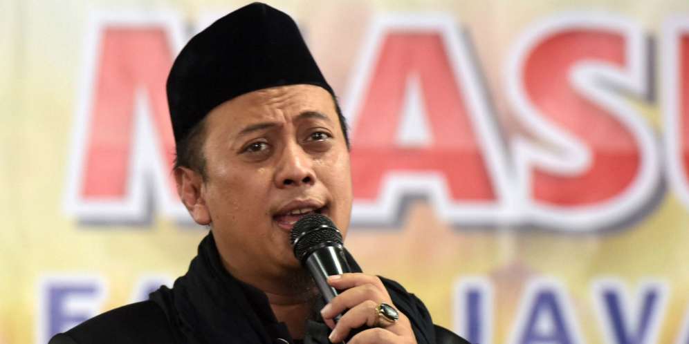 Opick Ungkap Fakta Mengejutkan Keguguran Istri ke Dua