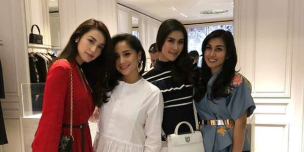 Adu Gaya Nagita Slavina Vs Mantan Kekasih Raffi Ahmad