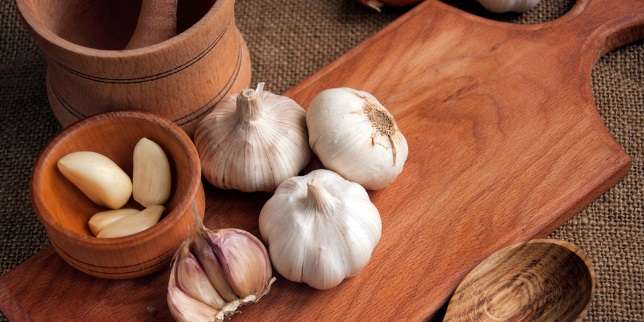 Cara Lain Tidur Nyenyak dengan Bawang Putih