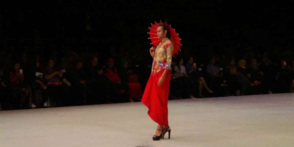 Roemah Kebaya Pamerkan Bordir Asli Payakumbuh di IFW 2018