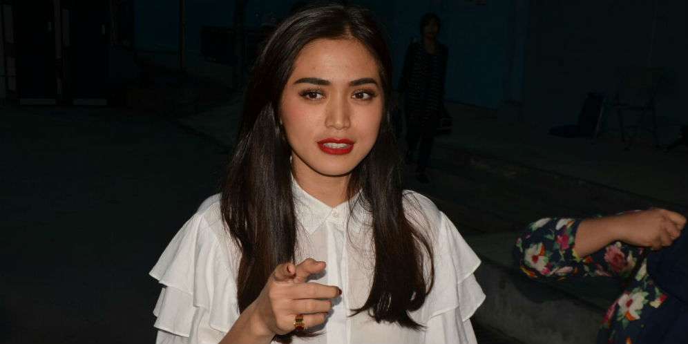 Jessica Iskandar Bikin Heboh Tulis Caption Bismillah