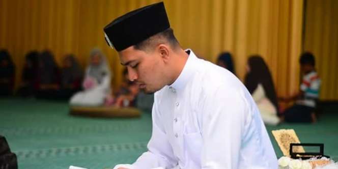Bukan Khusyuk Ternyata.....