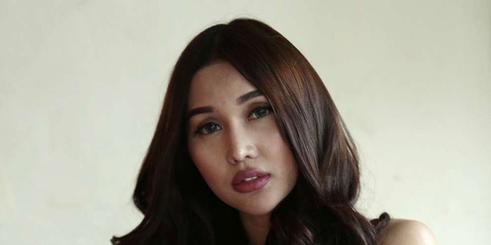 Ungkap Identitas Almarhum Ayah yang Sebenarnya