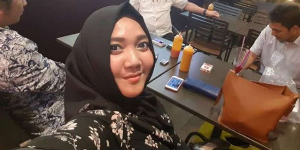 Suami Ternyata Teman Satu SMP