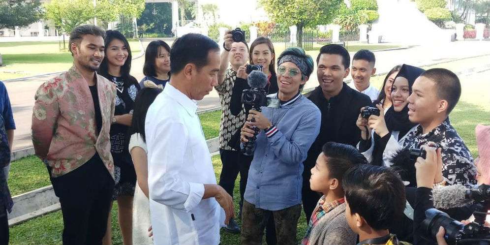 Begini Gaya Jokowi Saat Ngerap
