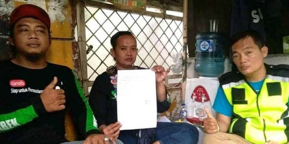 Demo Besar-besaran