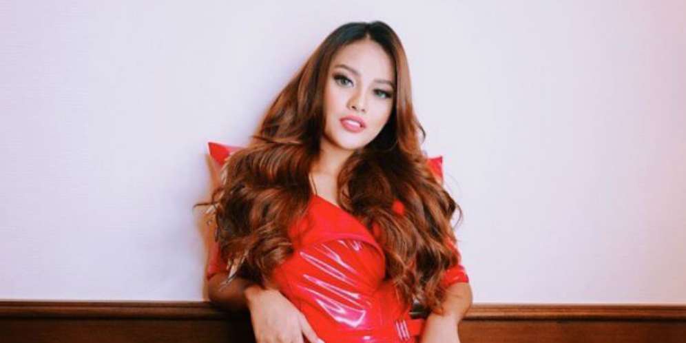 Baca Curhat Aurel di Sini