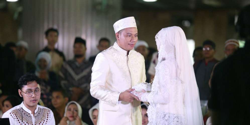 Dilaporkan Farhat Abbas, Angel Lelga: Semoga Dia Cepat Sadar