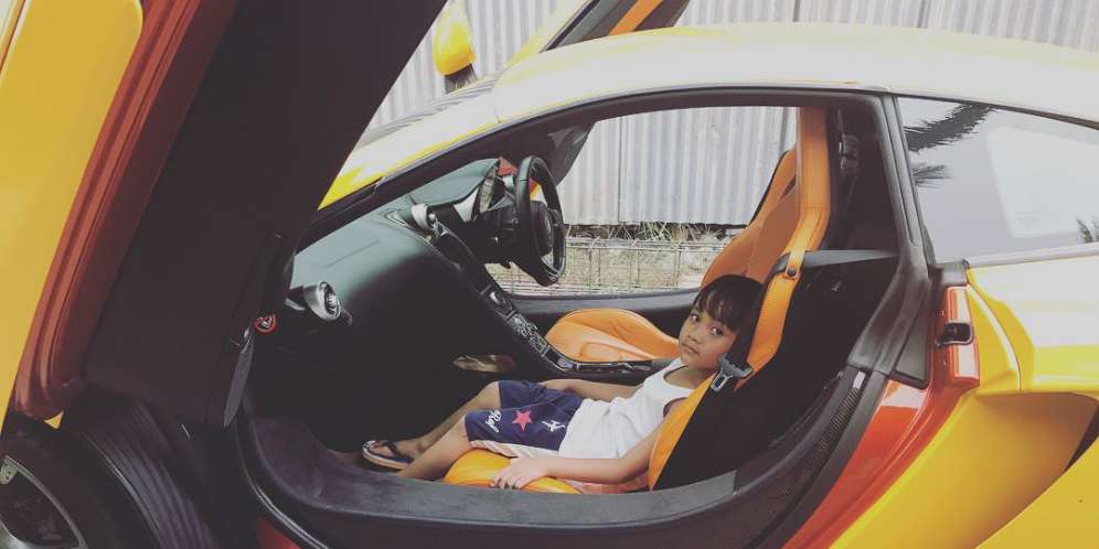 Sule Pamer Mobil Sport Mewah, Malah Dikira Angkot