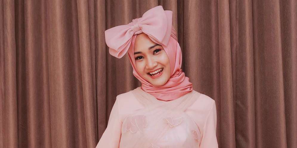 Unggah Foto Konyol, Fatin Shidqia Mulai Kenalkan Kekasih Baru?