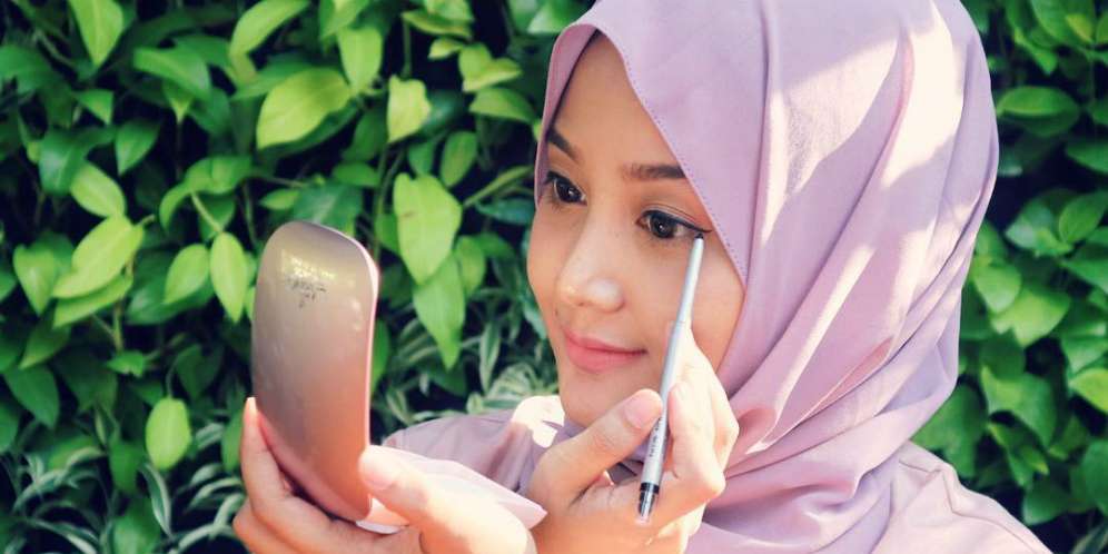Eyeliner Powder Solusi Buat Pemula