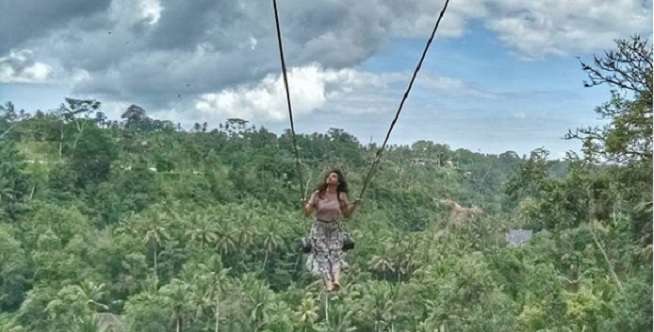 Berayun di Atas Sungai Ayung, Ubud