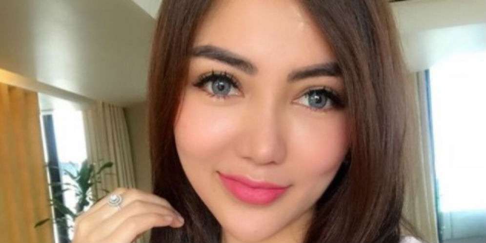 Bella Shofie Tunggu Suami, Netizen: Kapan Nikahnya?