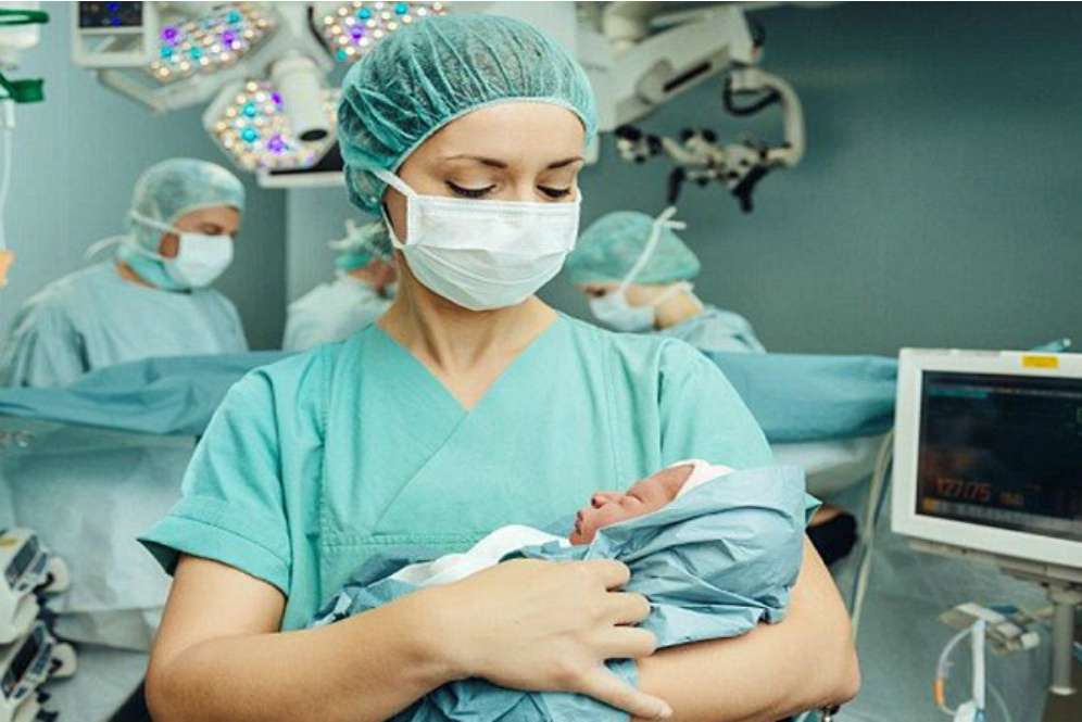 Kondisi Genting Ibu dan Bayi yang Mengharuskan Operasi Caesar