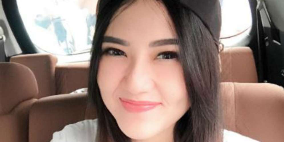 Siapa Pria Itu?