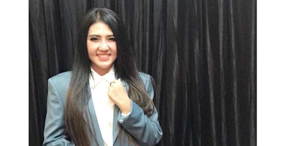 Siapa Pria Itu?