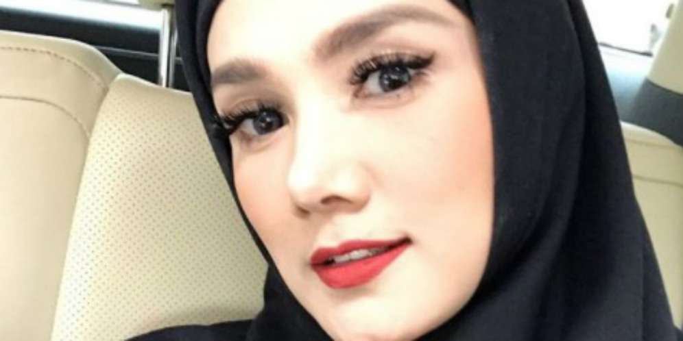 Mulan Jameela Berhijab, Dhani Minta Tampilan Seperti Ini