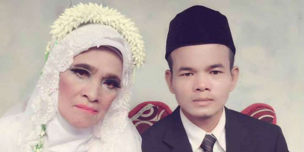 Lihat Penampilan Nenek Sani