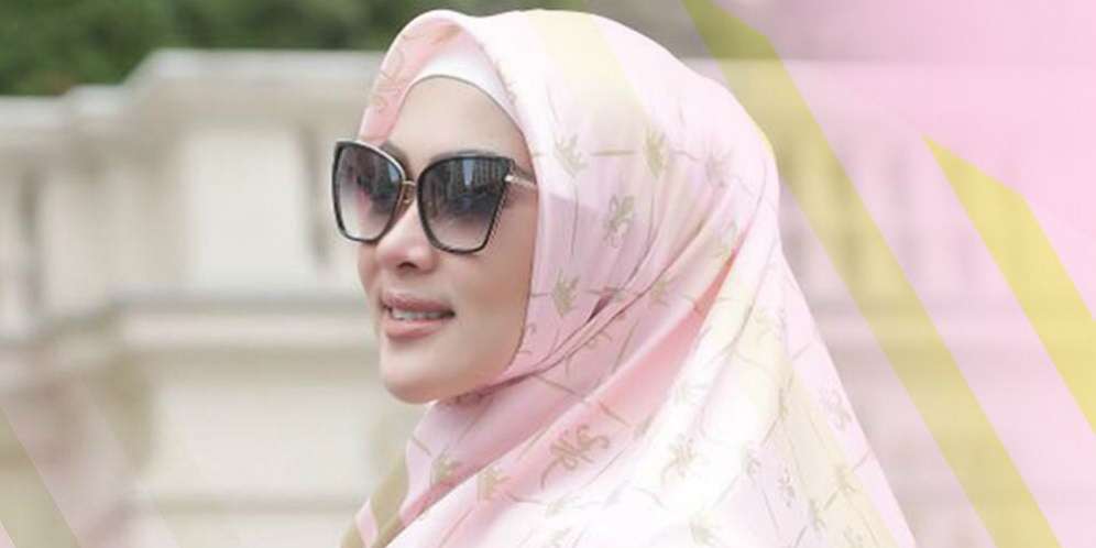 Pakai Kacamata, Mata Syahrini Lagi 'Longsor'