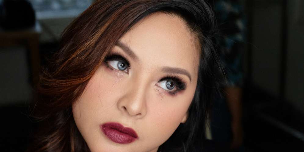 Audy Unggah Foto Lama, Cantik Dulu apa Sekarang?