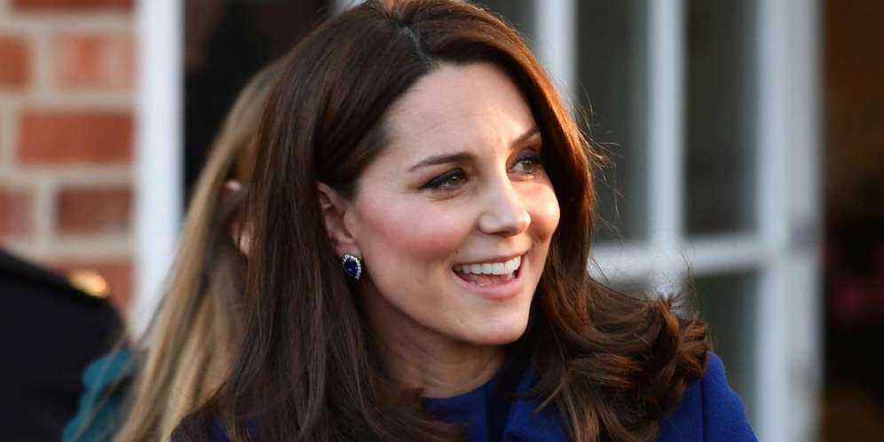 Kate Middleton Pakai Baju Murah, Tetap Memesona?