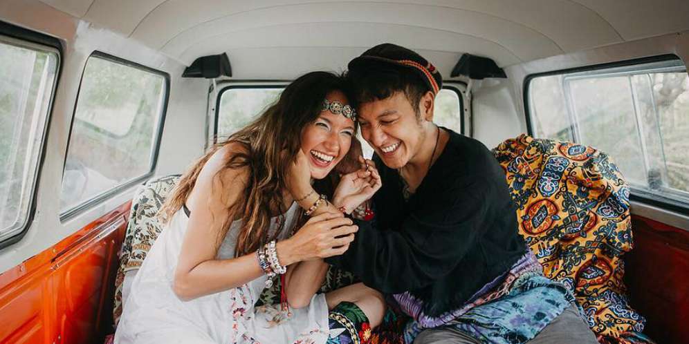 Foto Mesra Bareng Nadine, Kaki Dimas Anggara Jadi Sorotan