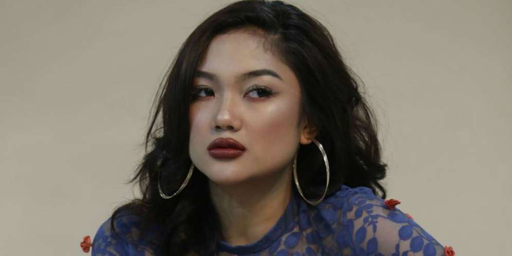 Marion Beri Jawaban Menohok Saat Dibilang Tua