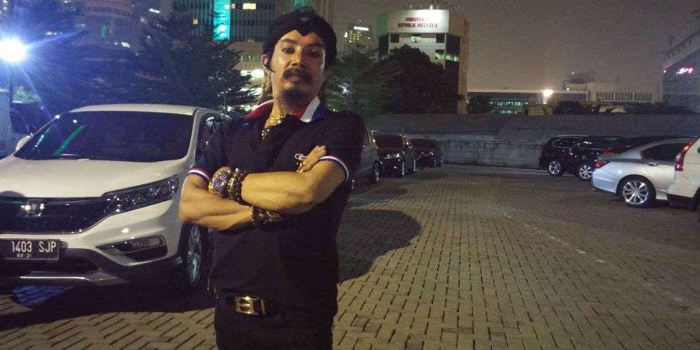 Pose Limbad Jadi Unyu