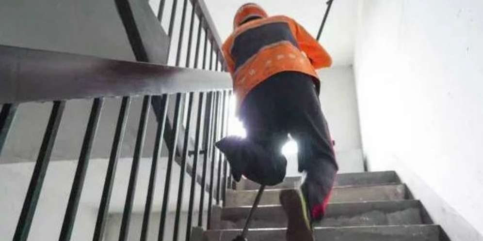 Selalu Tolak Tip dari Pelanggan