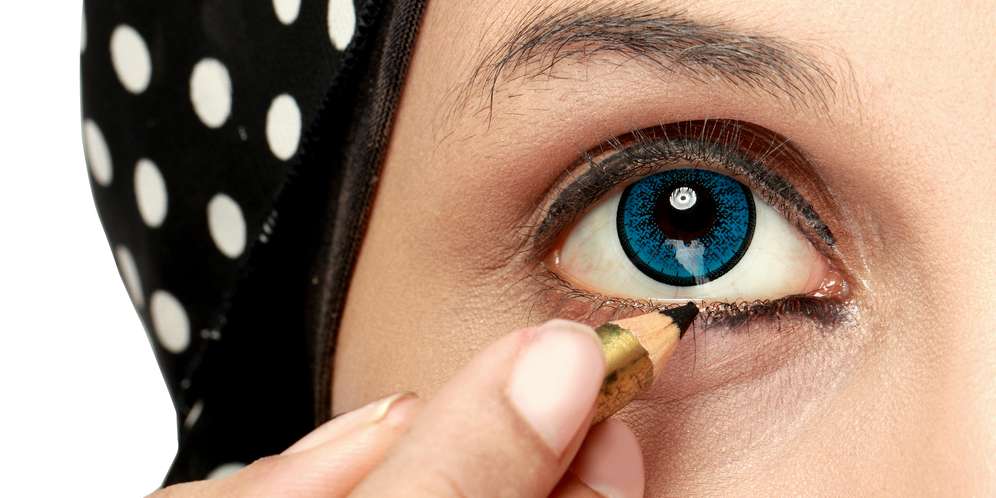 Eyeliner Pensil Cenderung Lebih Tahan Lama