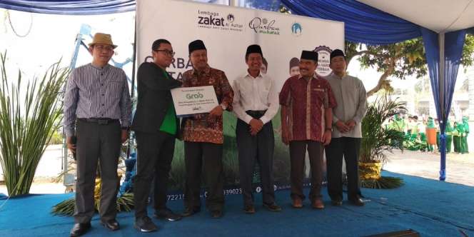 Inovasi Berkurban, Hewan Pesanan Diantar Pakai Ojek Online