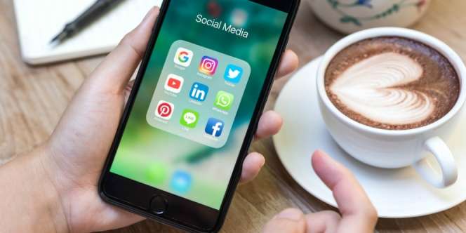Sst, Deretan Negara Ini Pernah Blokir Sosial Media Lho