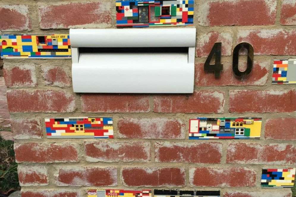 Tangga Lego yang Bikin Tercengang