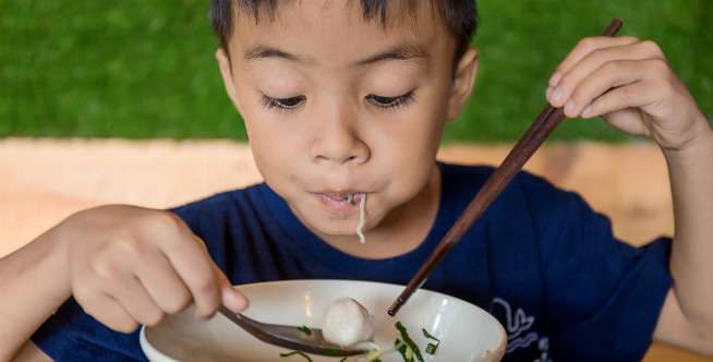 Makan dengan Fokus