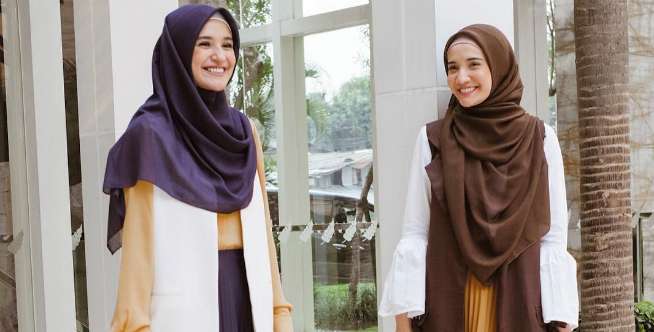 2. Kombinasi Warna Unik