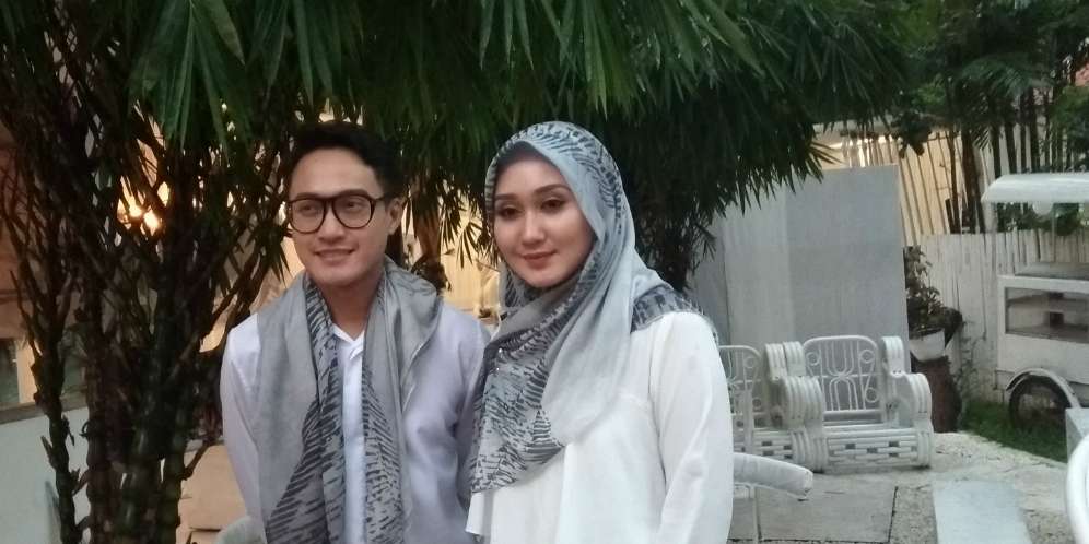 Hijab Model Ini Masih Digemari