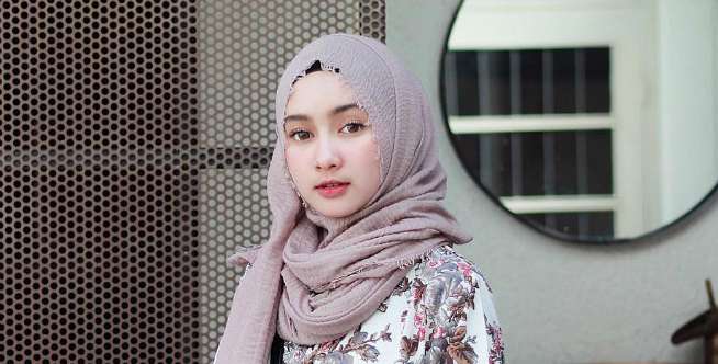 Pashmina Lilit
